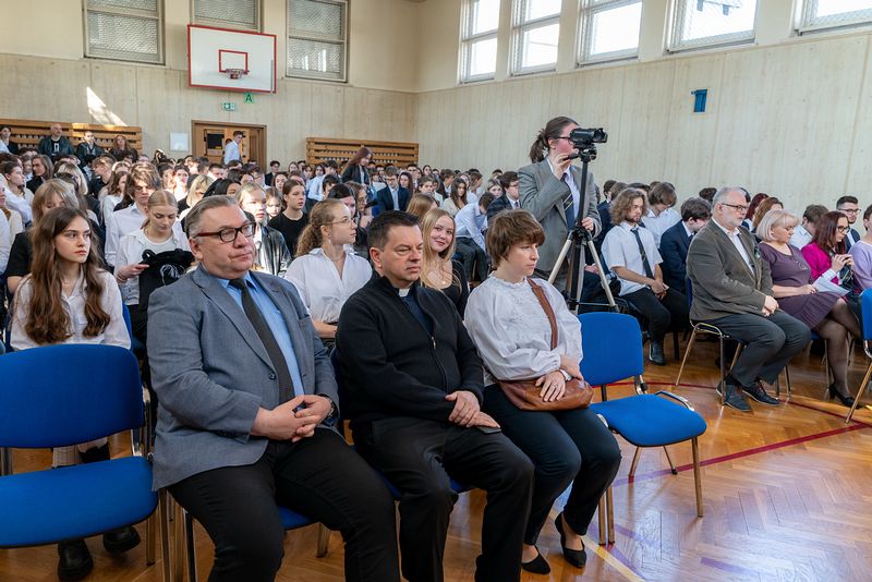 Zakończenie roku szkolnego 2022/2023 w klasach czwartych po szkole podstawowej 